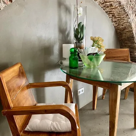 아파트 Old Stables Chiado - 2 Bedroom In The Heart Of 리스본