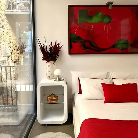 Old Stables Chiado - 2 Bedroom In The Heart Of * 리스본