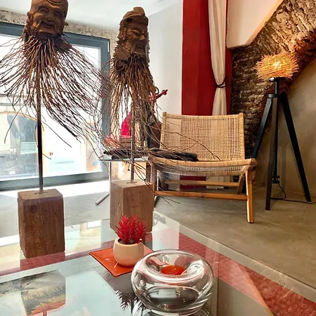 아파트 Old Stables Chiado - 2 Bedroom In The Heart Of