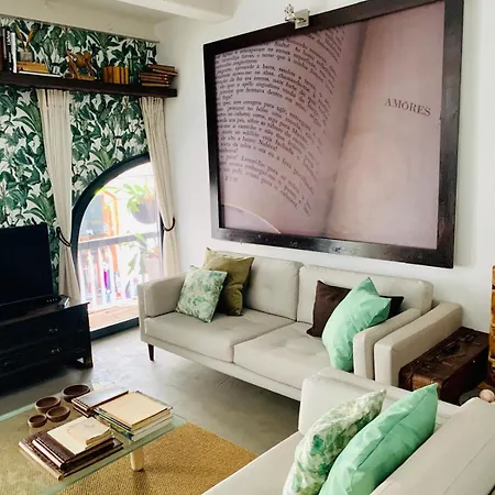 아파트 Old Stables Chiado - 2 Bedroom In The Heart Of *