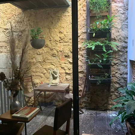 Old Stables Chiado - 2 Bedroom In The Heart Of ליסבון