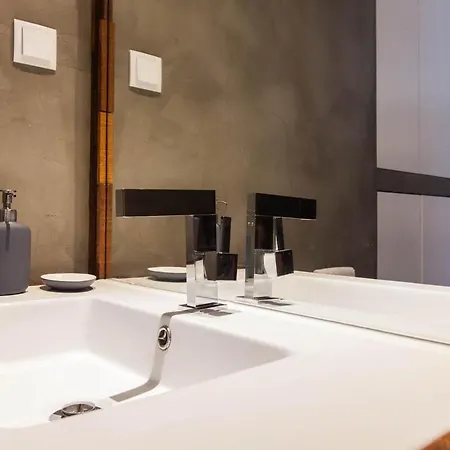 Old Stables Chiado - 2 Bedroom In The Heart Of Apartament *